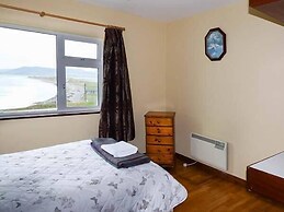 Rossbeigh Beach Cottage No 6