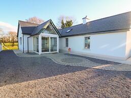 Longfield Lodge