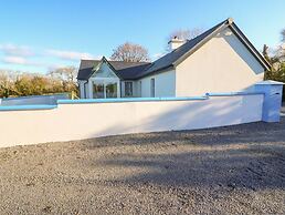 Longfield Lodge