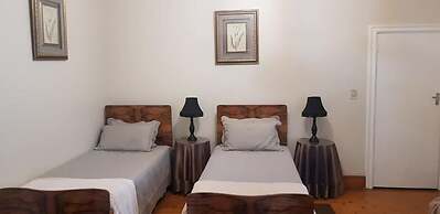 Upper Houghton Guesthouse