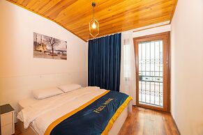 Opera House Hotel