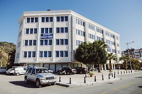 Ozalp Han Hotel