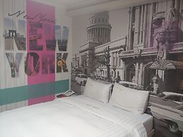 W Motel