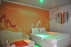 W Motel