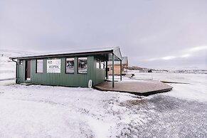 Hlid Huts