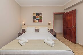 Porto Planos Beach Hotel