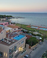 Porto Planos Beach Hotel