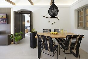 Floria Suites