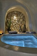 Floria Suites