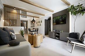 Floria Suites