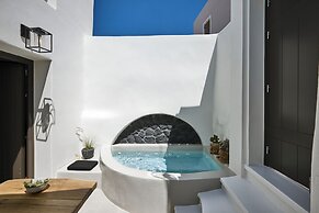 Floria Suites