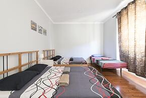 Room Gani - Hostel