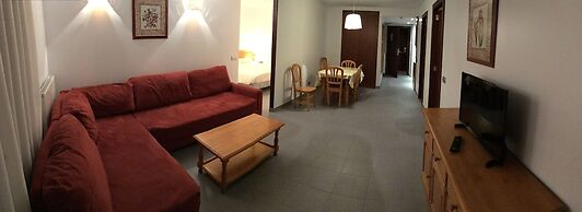 Apartamentos Turísticos Roc Del Castell