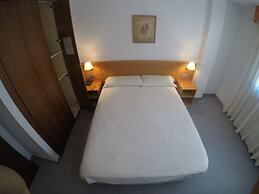 Apartamentos Turísticos Roc Del Castell
