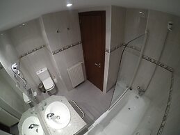 Apartamentos Turísticos Roc Del Castell