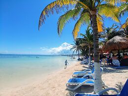 El Fuerte Beach Resort