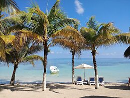 El Fuerte Beach Resort
