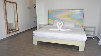 El Fuerte Beach Resort