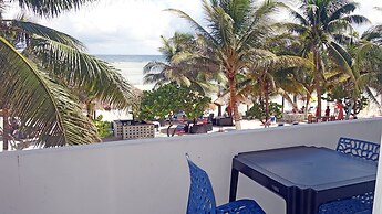 El Fuerte Beach Resort