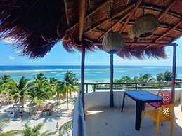 El Fuerte Beach Resort