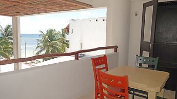 El Fuerte Beach Resort