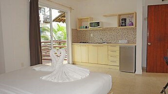 El Fuerte Beach Resort