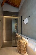 Camara Suites