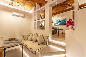 Camara Suites