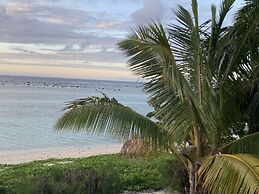 Panama Beachfront Apartments Rarotonga