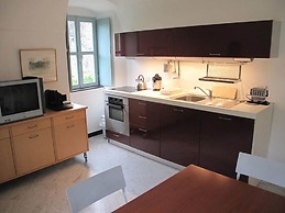 Oliveto Sleeps 4 With Private Garden