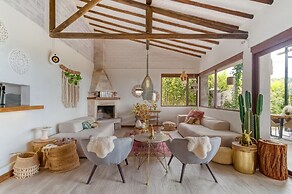TEVA Glamping & Retreat