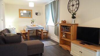 Hideaway Cottage