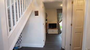 Hideaway Cottage