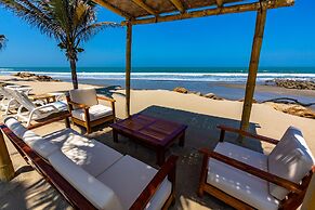 Hotel Punta Camarón Bungalows & Suites