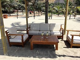 Hotel Punta Camarón Bungalows & Suites