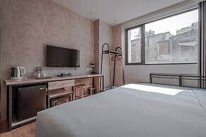 Somer Chew Hotel