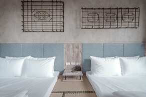 Somer Chew Hotel