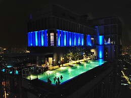 Expressionz Suites KLCC by Like Home
