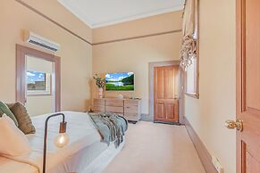 Clocktower Suites
