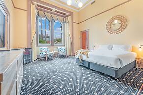 Clocktower Suites