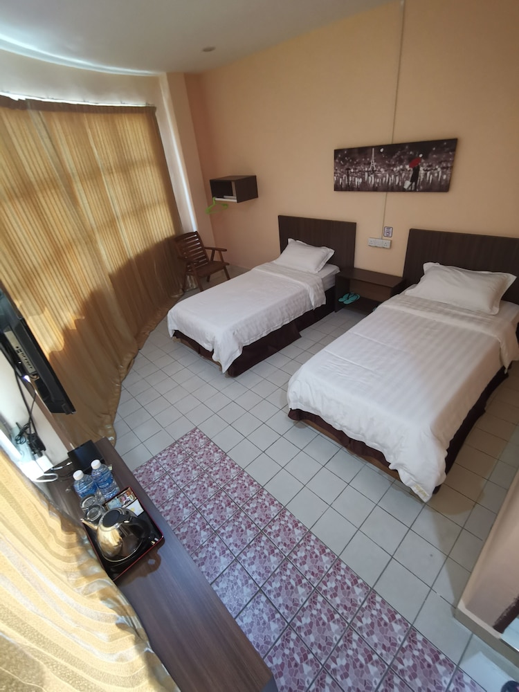 Indah Inn