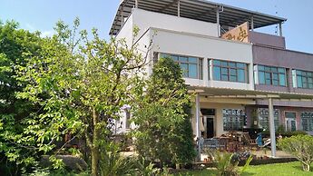 Pu Su Bed and Breakfast