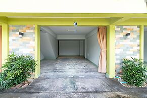 Khum Suk Resort