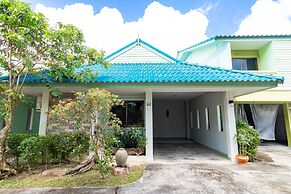 Khum Suk Resort