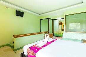 Khum Suk Resort