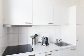 ZH Seefeld - Hitrental Apartment