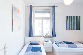 ZH Seefeld - Hitrental Apartment