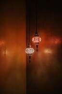 Dim's Hotel
