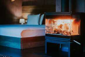 Dim's Hotel
