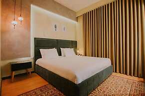 Dim's Hotel